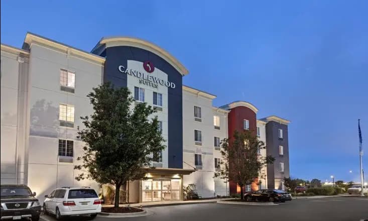 Candlewood Suites